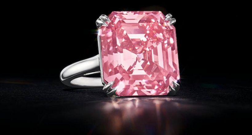 Nhiều viên hồng ngọc lập kỷ lục mới về giá trong đợt bán bộ sưu tập trang sức Heidi Horten