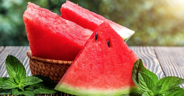 10 loại thực phẩm tốt nhất giúp cơ thể hạ nhiệt khi trời nóng