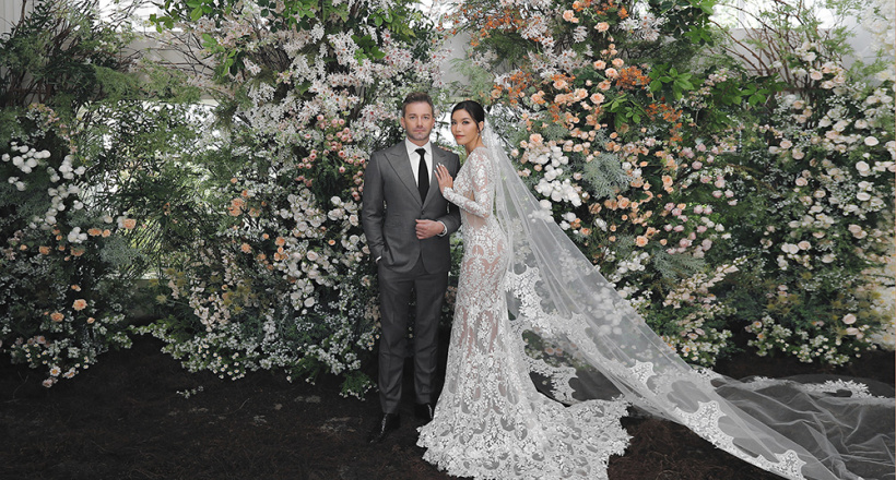 Minh Tú diện 4 mẫu đầm may đo riêng từ Chung Thanh Phong trong bộ ảnh cưới