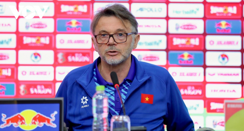 HLV Troussier nói lời gan ruột trước khi về Pháp: Tôi nay đã 70 tuổi rồi…