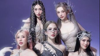 Nhóm nhạc nữ LUNAS hé lộ tên tuổi 5 thành viên debut