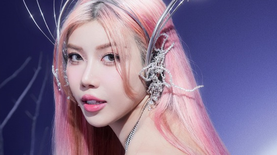 Nhóm nhạc của "Chị đẹp đạp gió rẽ sóng" chính thức công bố thành viên đầu tiên sau nhiều đồn đoán