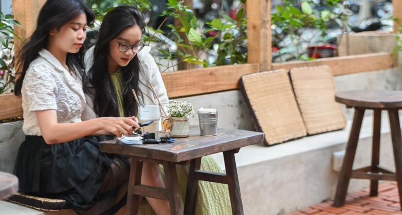 Bất ngờ mức chi tiền uống cà phê của người Việt