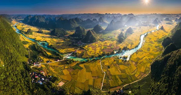 Nhật báo Úc: Việt Nam là điểm đến lý tưởng cho xu hướng “du lịch tái tạo”