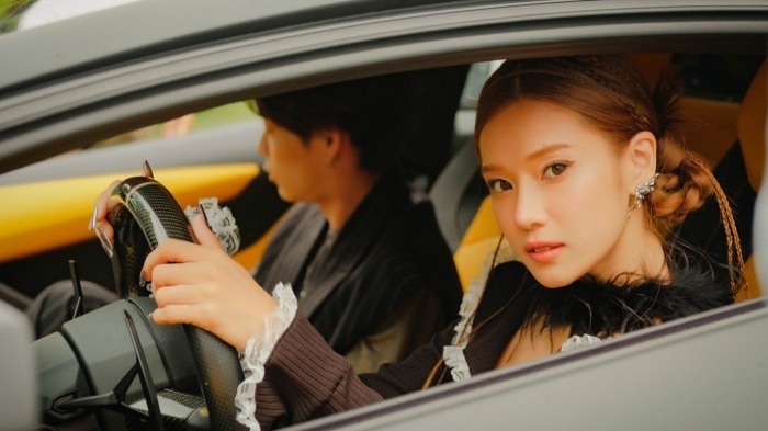 Hoàng Yến Chibi bắt tay Khắc Hưng, tung sản phẩm giúp khán giả "giải nhiệt"