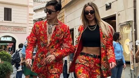 'Chăn con công' ở Cannes