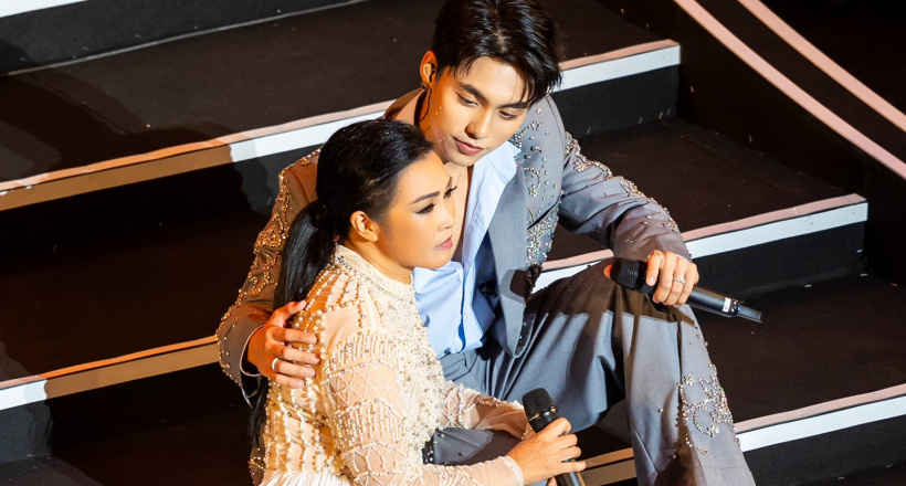 Phương Thanh dịu dàng e ấp bên “hoàng tử” Mono, Lân Nhã, Bằng Kiều