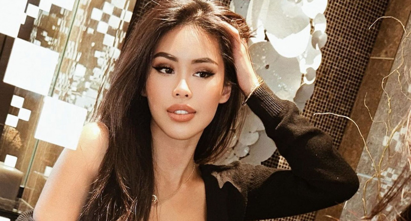 Tiên Nguyễn đón tuổi 28 ở Tokyo với bộ cánh họa tiết da báo