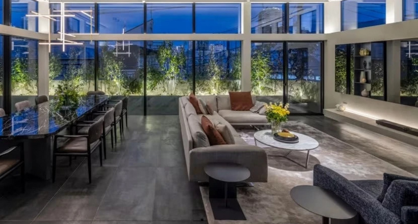 Ngôi nhà có bể bơi dưới tầng hầm gây sốt ở Nhật Bản