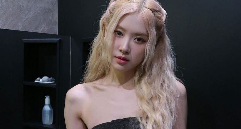 Rosé (BLACKPINK) gây sốt tuần qua với 3 kiểu tóc xoăn