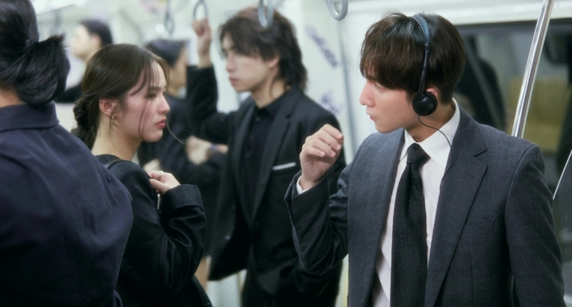 Sơn Tùng ra MV được khen dễ nghe, cảnh cầu hôn hot girl Thái Lan gây sốt