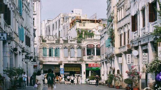 Khu kỳ lầu lớn nhất còn sót lại của Trung Quốc: Nơi công chúa nhà Thanh từng mưu sinh
