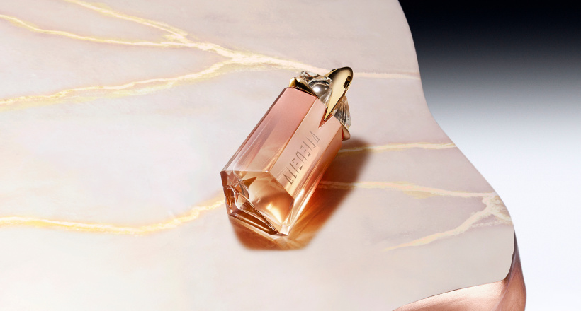 Mugler Alien Goddess Supra Florale - hiện thân của một bông hoa phi thường