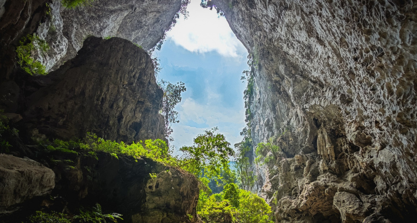Chinh phục mạo hiểm, hòa mình vào thiên nhiên tại Cao Bằng