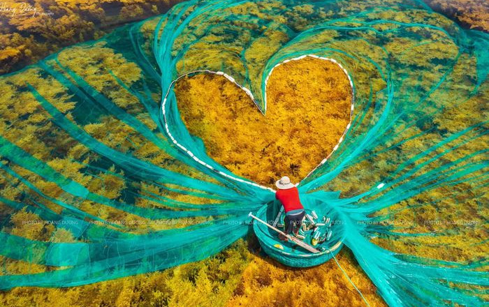 Vi vu ngày hè tại 5 điểm du lịch biển lọt 'Top 7 Ấn tượng Việt Nam'