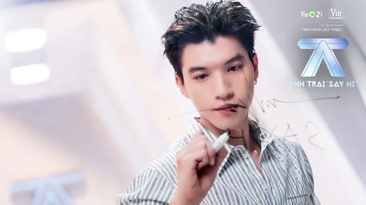'Anh Trai' HIEUTHUHAI 'Say Hi': Sợ center nhưng luôn chiếm spotlight!
