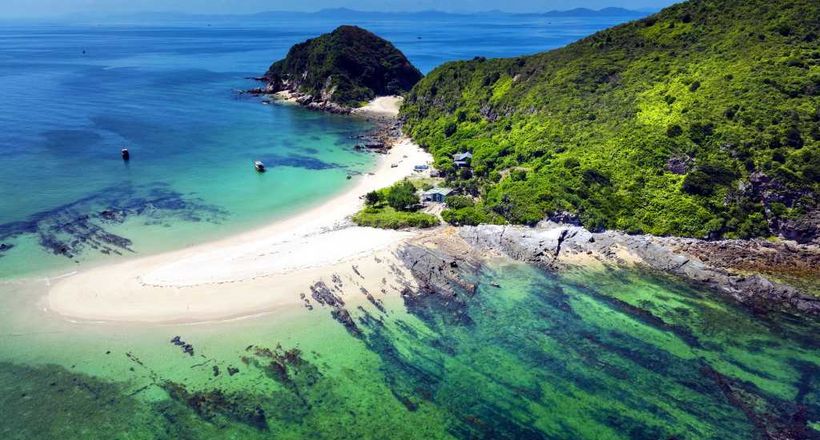 Ngôi sao trên biển Cô Tô