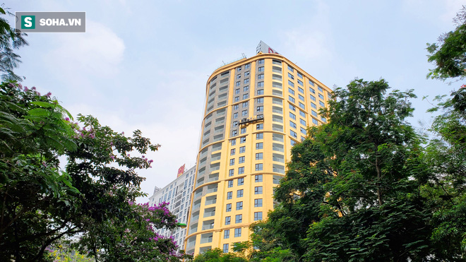 Ngắm tòa nhà dát vàng 24K "từ chân đến nóc" khủng nhất Hà Nội đang hoàn thiện