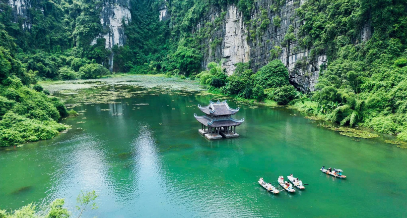 Hè này đi Ninh Bình ăn gỏi cá nhệch, ngắm đồng lúa bất tận