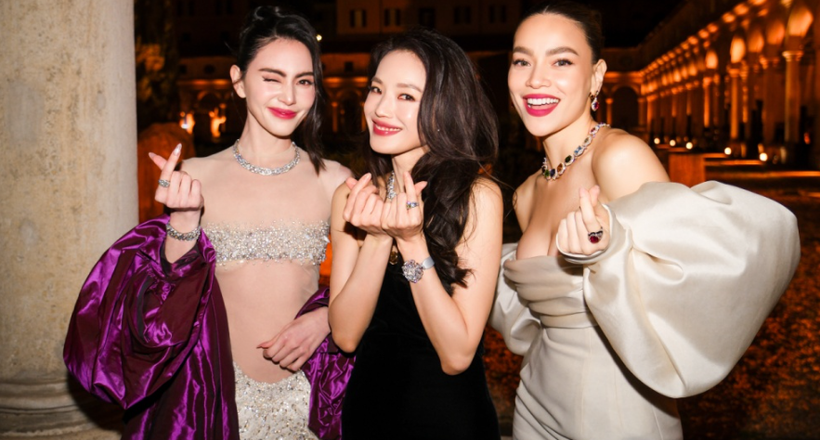 Hồ Ngọc Hà tậu đồng hồ Bulgari thiết kế cùng Lisa, "xin vía" cho con gái