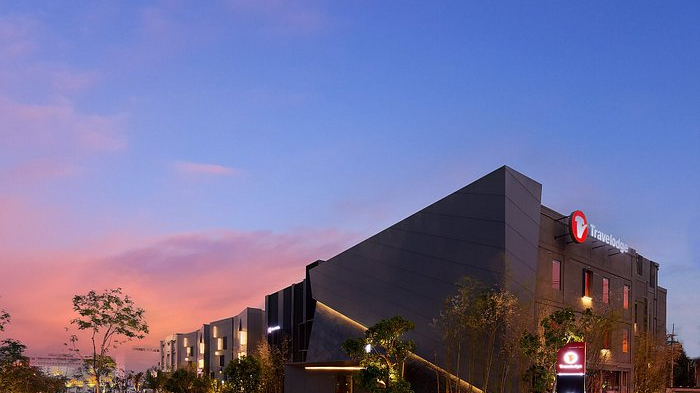 Nghỉ dưỡng sôi động giữa trung tâm thành phố với khách sạn U Nimman Chiang Mai