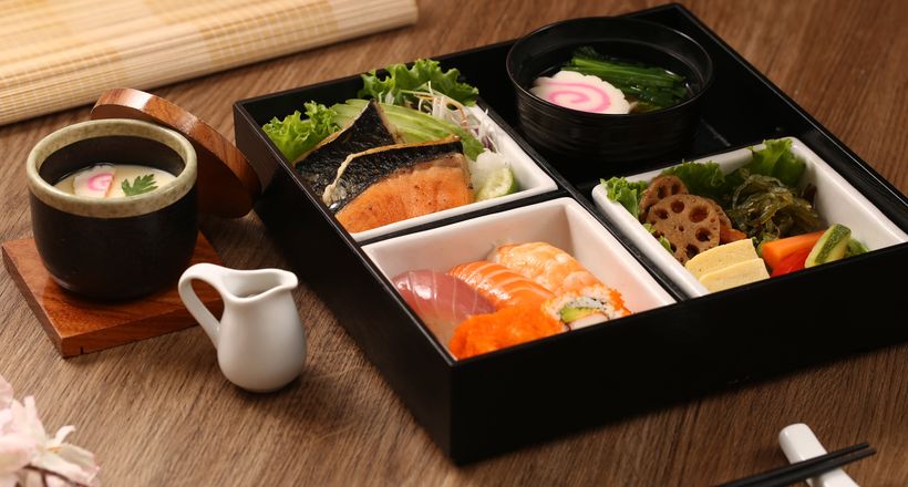Thưởng thức ẩm thực tại 3 nhà hàng Nhật Bản đang "làm mưa làm gió" tại Sài Gòn