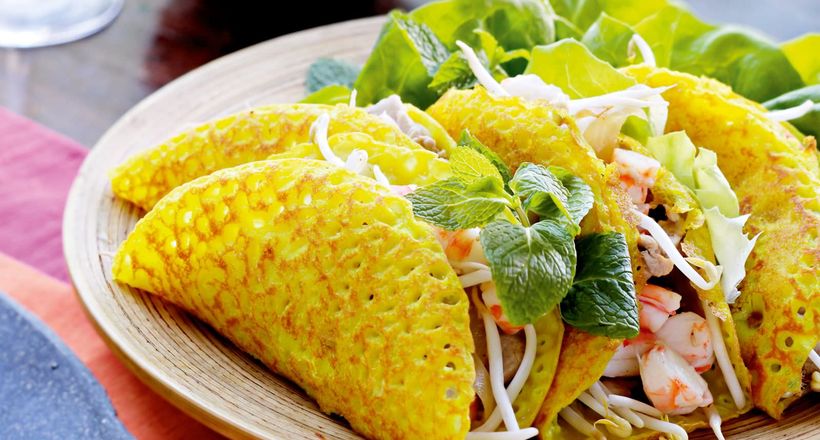 Báo Tây gợi ý du khách nên ăn bánh xèo khi đến Việt Nam