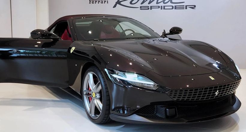 Chi tiết Ferrari Roma Spider vừa cập bến Việt Nam, giá từ 20 tỷ đồng