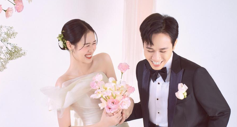 Anh Đức thông báo ngày cưới mới nhất với bà xã 9x