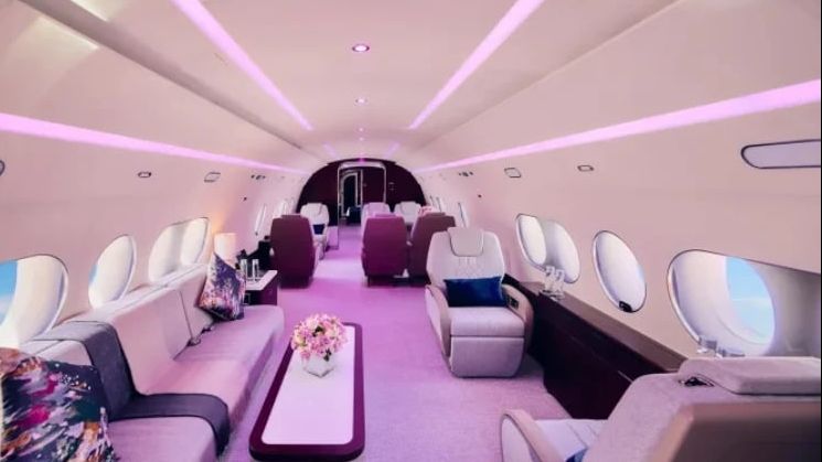 Bên trong máy bay 15.000 USD/giờ thuê của những người trên cả giàu có