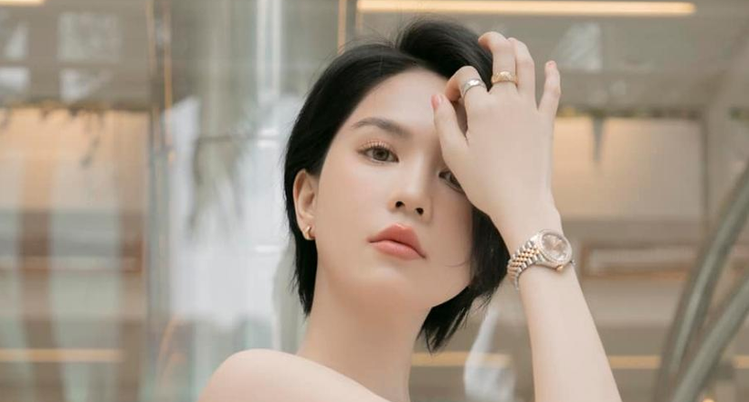 Ngọc Trinh cắt tóc ngắn, hoá thân theo phong cách Y2K