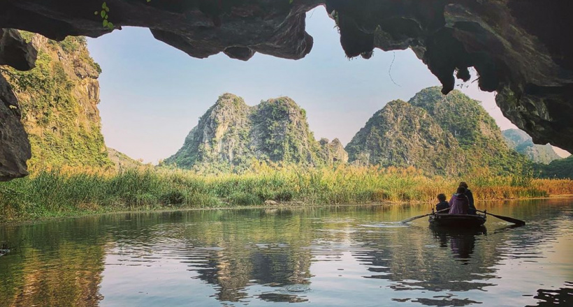 Phát hiện thêm một ''Vịnh Hạ Long trên cạn'' cách Hà Nội chỉ 80km: Đẹp hoang sơ nhưng hữu tình, có hơn 1000 hang động, còn giữ 2 kỷ lục quốc gia