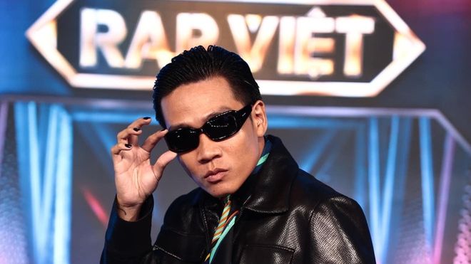 Sốc với diện mạo của rapper Wowy khi xuất hiện cùng đại gia Minh Nhựa
