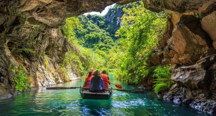 Tour khám phá Ninh Bình lọt top trải nghiệm du lịch cuốn hút nhất thế giới