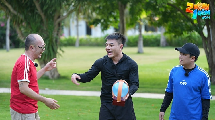 "2 ngày 1 đêm": Hieuthuhai đối đầu Dương Lâm, hóa "tra nam" làm các anh em phát hoảng