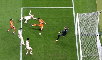 10 pha phản lưới trước bán kết EURO 2024