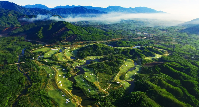 Bỏ túi ngay 7 'siêu phẩm' sân golf đẹp nhất Việt Nam, golfer nào cũng mê!