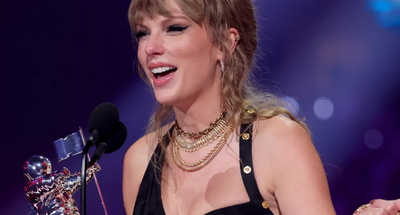 Phong cách "giàu kín, sang ngầm" của Taylor Swift nhìn qua 2 món đồ nhỏ