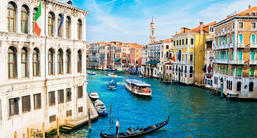 Khám phá Venice: Nơi thời gian ngừng trôi trên những dòng kênh lãng mạn