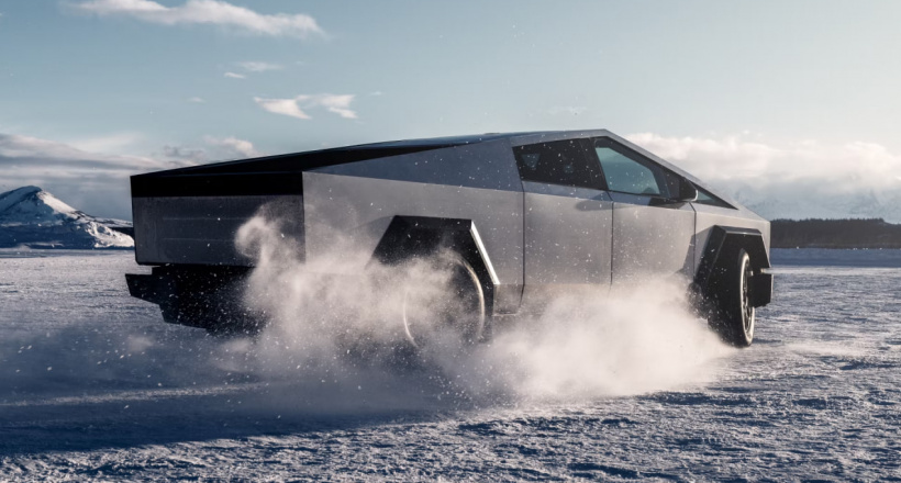 Tesla Cybertruck là xe trên 100.000 USD bán chạy nhất Mỹ