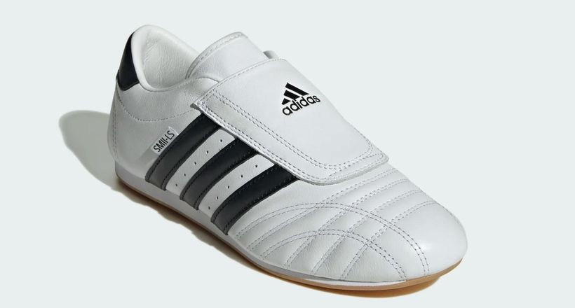 Soi tủ đồ sao từ trong nước đến quốc tế: Bật mí đôi giày adidas được Jennie lẫn Mono ưu ái