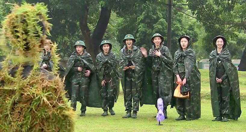 Sao nhập ngũ 2024 mở màn: Hoa hậu Thùy Tiên khóc thét, Uyển Ân gây bất ngờ tột độ