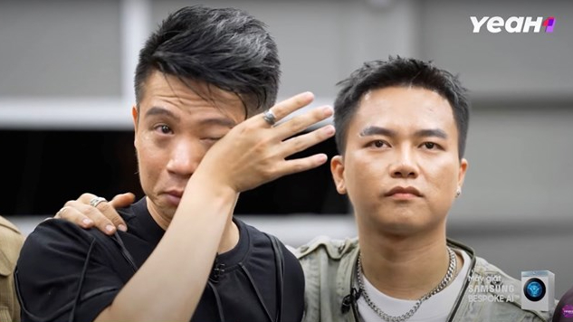 Các nghệ sĩ khóc vì chia tay các anh trai vượt ngàn chông gai