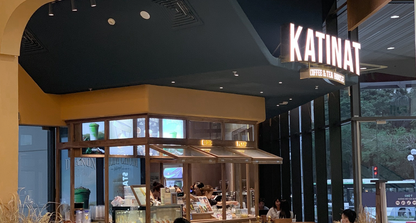 Nữ đại gia sở hữu khối tài sản khủng đứng sau thành công của Katinat và Phê La là ai?