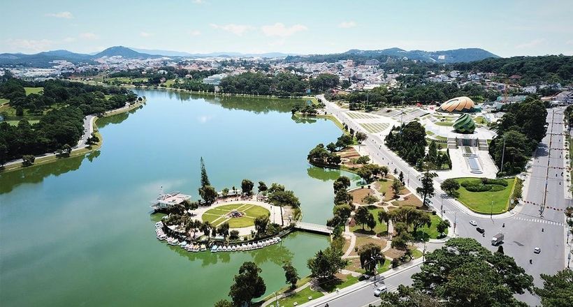 Việt Nam vào top 10 quốc gia hàng đầu thế giới cho du khách