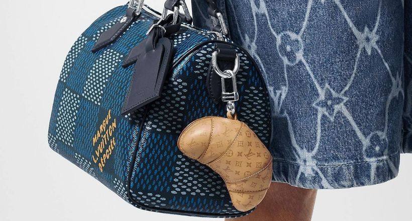 Hài hước như Louis Vuitton với BST charm hình thù độc đáo, từ bánh sừng bò đến đàn guitar