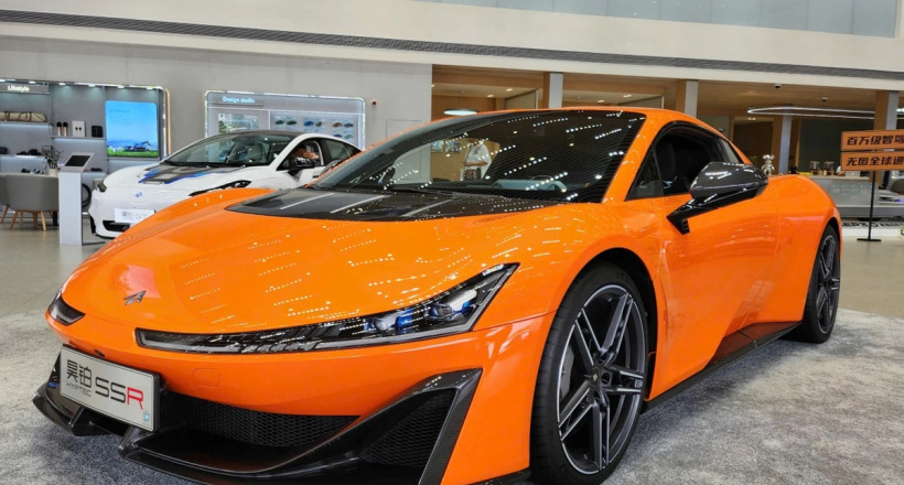 Cận cảnh GAC Aion Hyper SSR - siêu xe điện đầu tiên của Trung Quốc