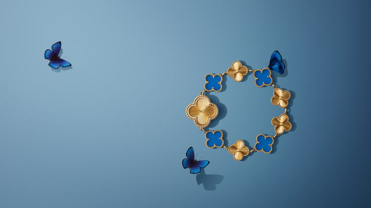 Sự kết hợp rực rỡ trong bộ sưu tập Alhambra của Van Cleef & Arpels