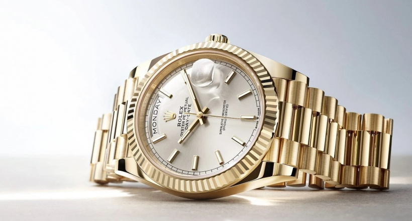 Rolex sắp vượt Apple Watch?