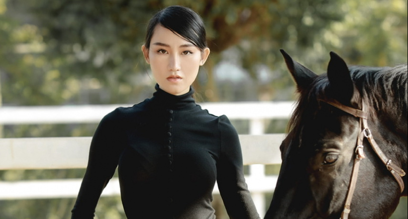 Đồ tập cưỡi ngựa hot không kém trang phục pickleball